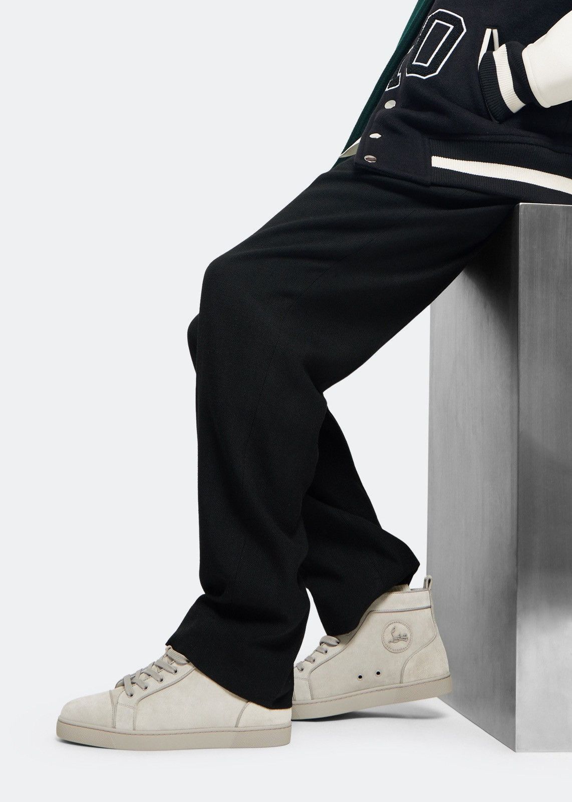 Christian Louboutin louis orlato flat nubuck grey Size US 7 / EU 40 - 5 Thumbnail
