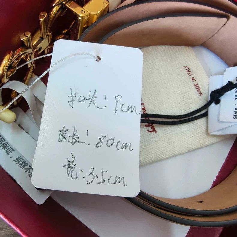 Salvatore Ferragamo Ferragamo Beige Belt with Gold Logo Buckle Size ONE SIZE - 2 Thumbnail