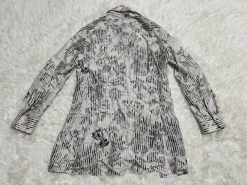 Salvatore Ferragamo Ferragamo Women's Shirt with Floral Design Size M / US 6-8 / IT 42-44 - 2 Thumbnail