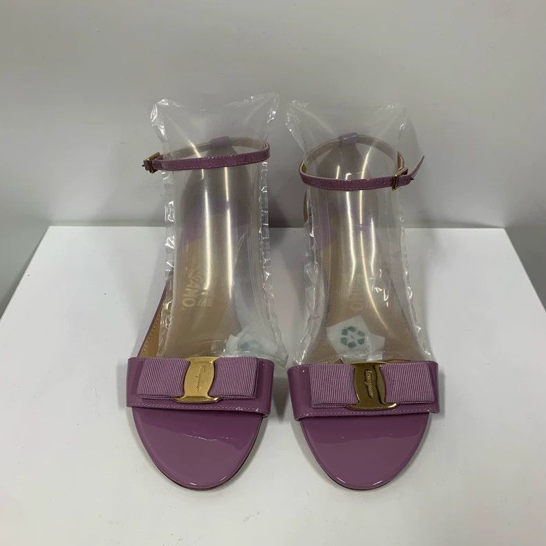 Salvatore Ferragamo Ferragamo Purple Patent Leather Sandals Size 37 Size US 7 / IT 37 - 2 Thumbnail
