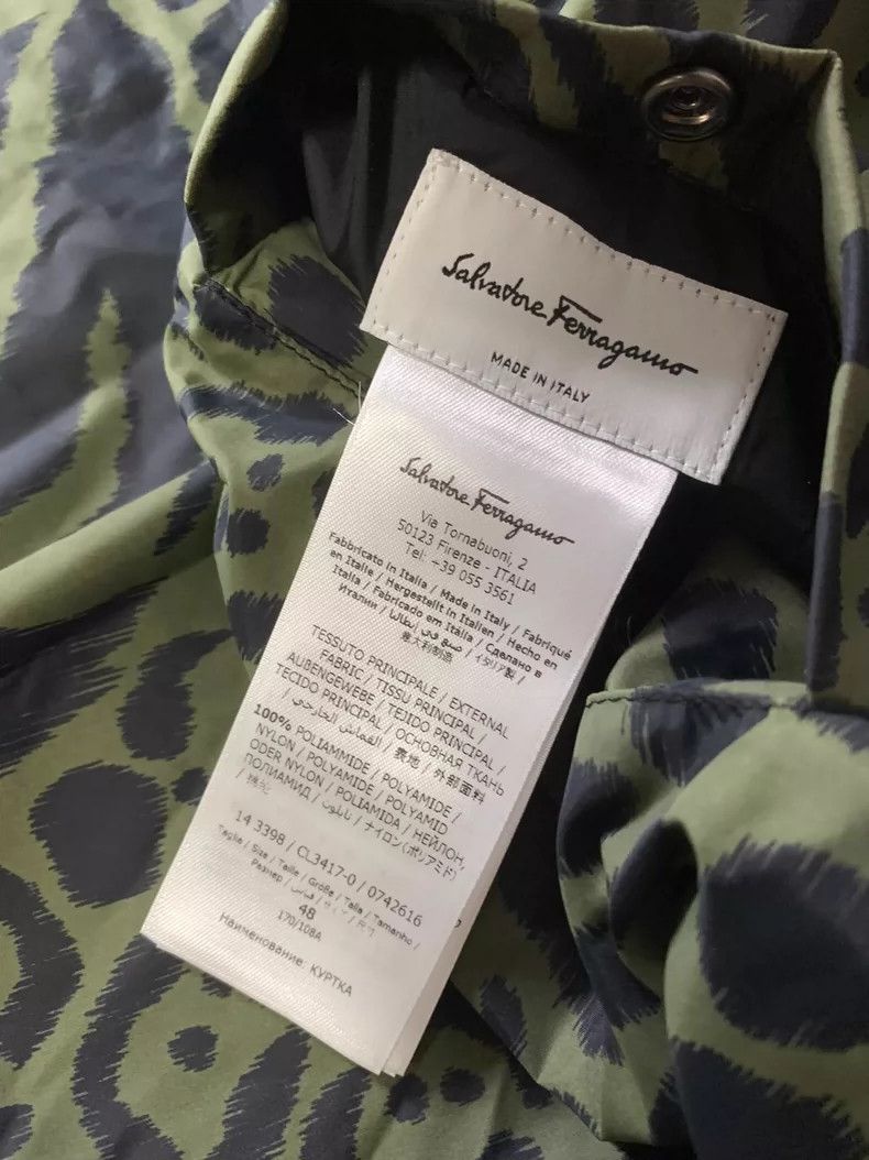 Salvatore Ferragamo Double-Sided Hooded Jacket with Camouflage Pattern Size US M / EU 48-50 / 2 - 5 Thumbnail