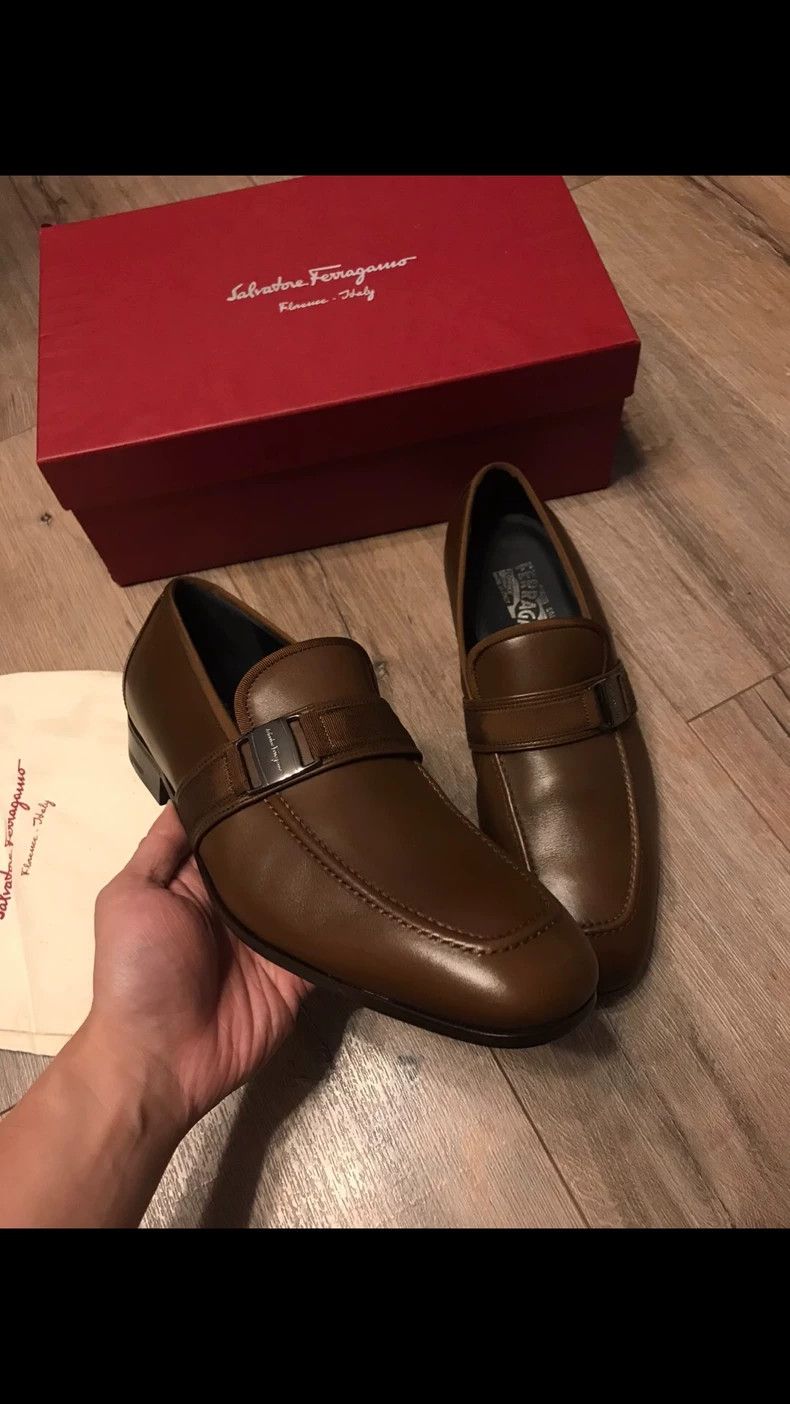 Salvatore Ferragamo Ferragamo Casual Leather Shoes for Men Size US 9.5 / EU 42-43 - 2 Thumbnail