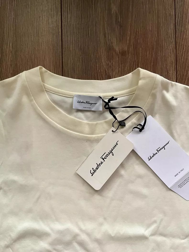 Salvatore Ferragamo Ferragamo Eye Print Cotton T-Shirt for Men Size US M / EU 48-50 / 2 - 4 Thumbnail