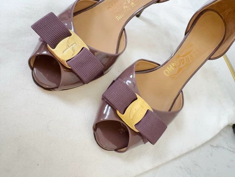 Salvatore Ferragamo Ferragamo Peep-Toe Flats with Bow Detail Size US 6 / IT 36 - 3 Thumbnail