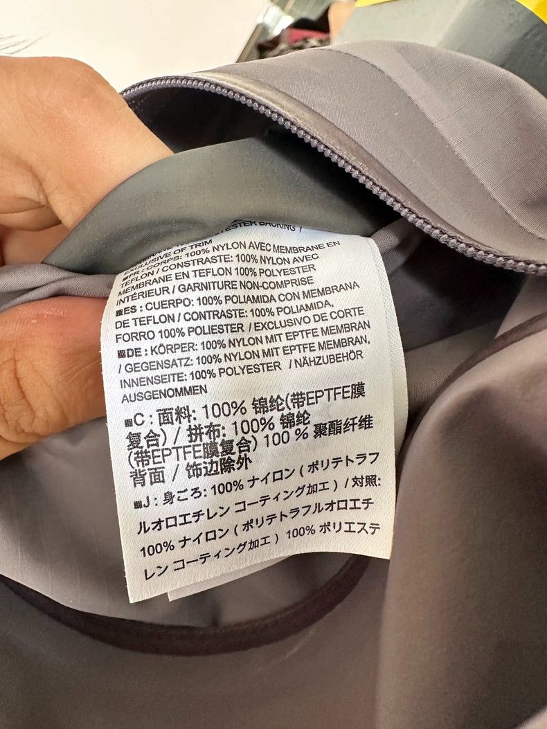 Arc'teryx Arc'Teryx Beta LT Hybrid Full Zip Jacket Size US L / EU 52-54 / 3 - 9 Thumbnail