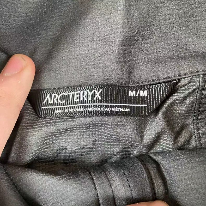 Arc'teryx Arcteryx Waterproof Hooded Long Sleeve Jacket Size US M / EU 48-50 / 2 - 5 Thumbnail