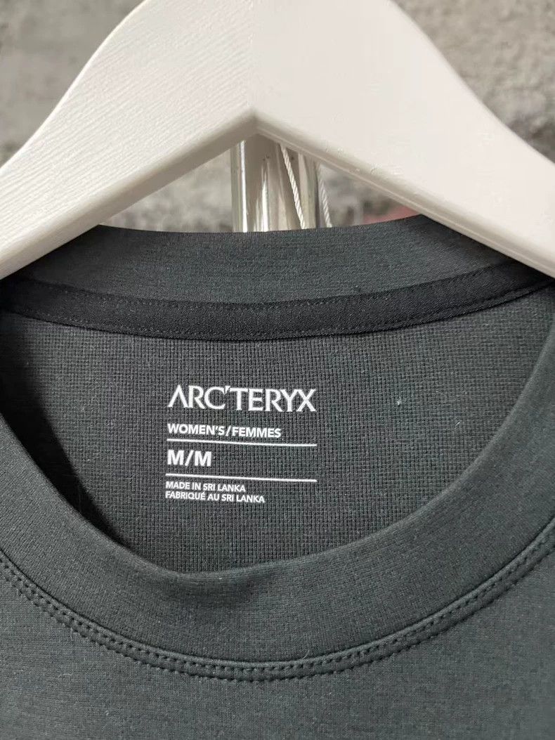 Arc'teryx Arcteryx Long Sleeve Shirt in Size Medium Size US M / EU 48-50 / 2 - 6 Thumbnail