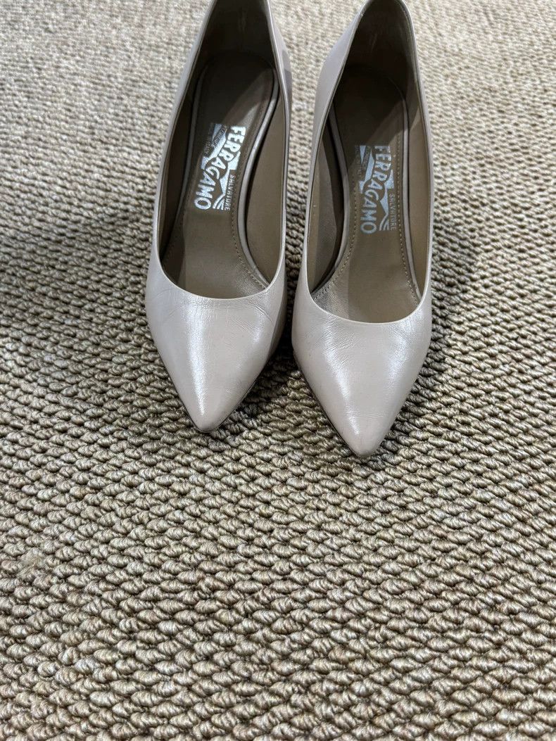 Salvatore Ferragamo Ferragamo Nude High Heels in Excellent Condition Size US 6 / IT 36 - 3 Thumbnail