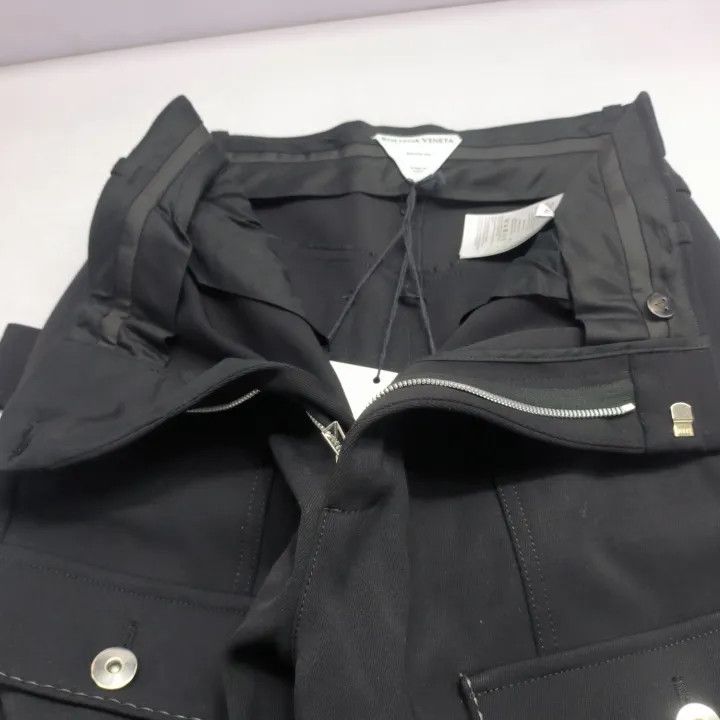 Bottega Veneta Bottega Veneta SS22 Black Cargo Pants for Women Size 42" / US 20 - 7 Thumbnail