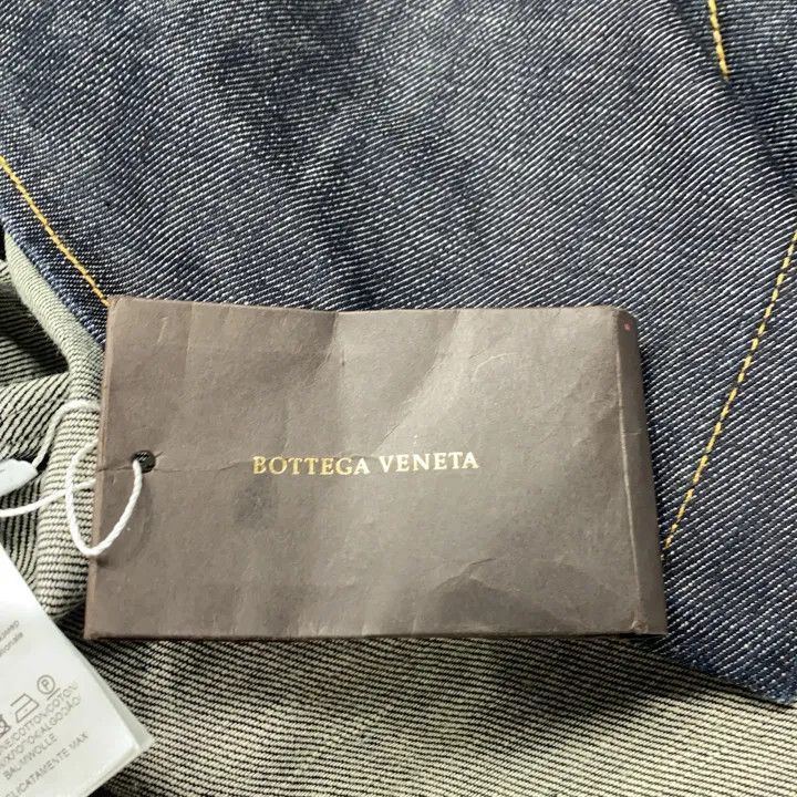 Bottega Veneta Bottega Veneta Women's Button-Up Shirt in Blue Size S / US 4 / IT 40 - 4 Thumbnail
