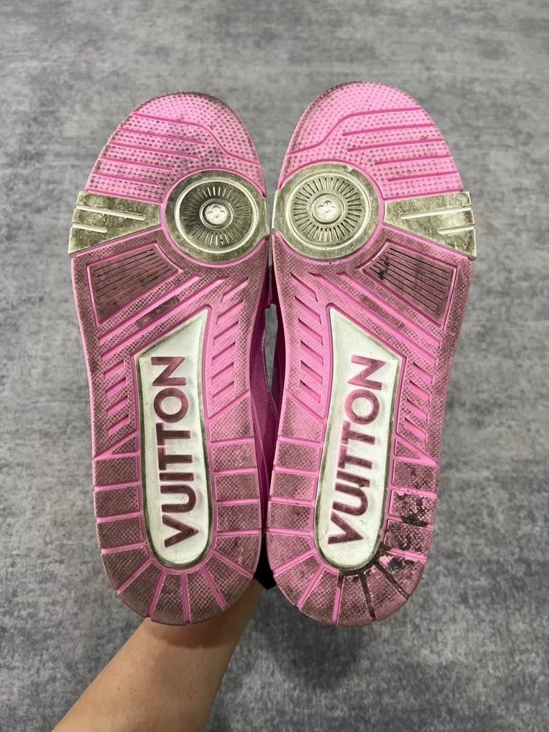 Louis Vuitton louis vuitton pink denim trainers size 43 Size US 10 / EU 43 - 8 Thumbnail
