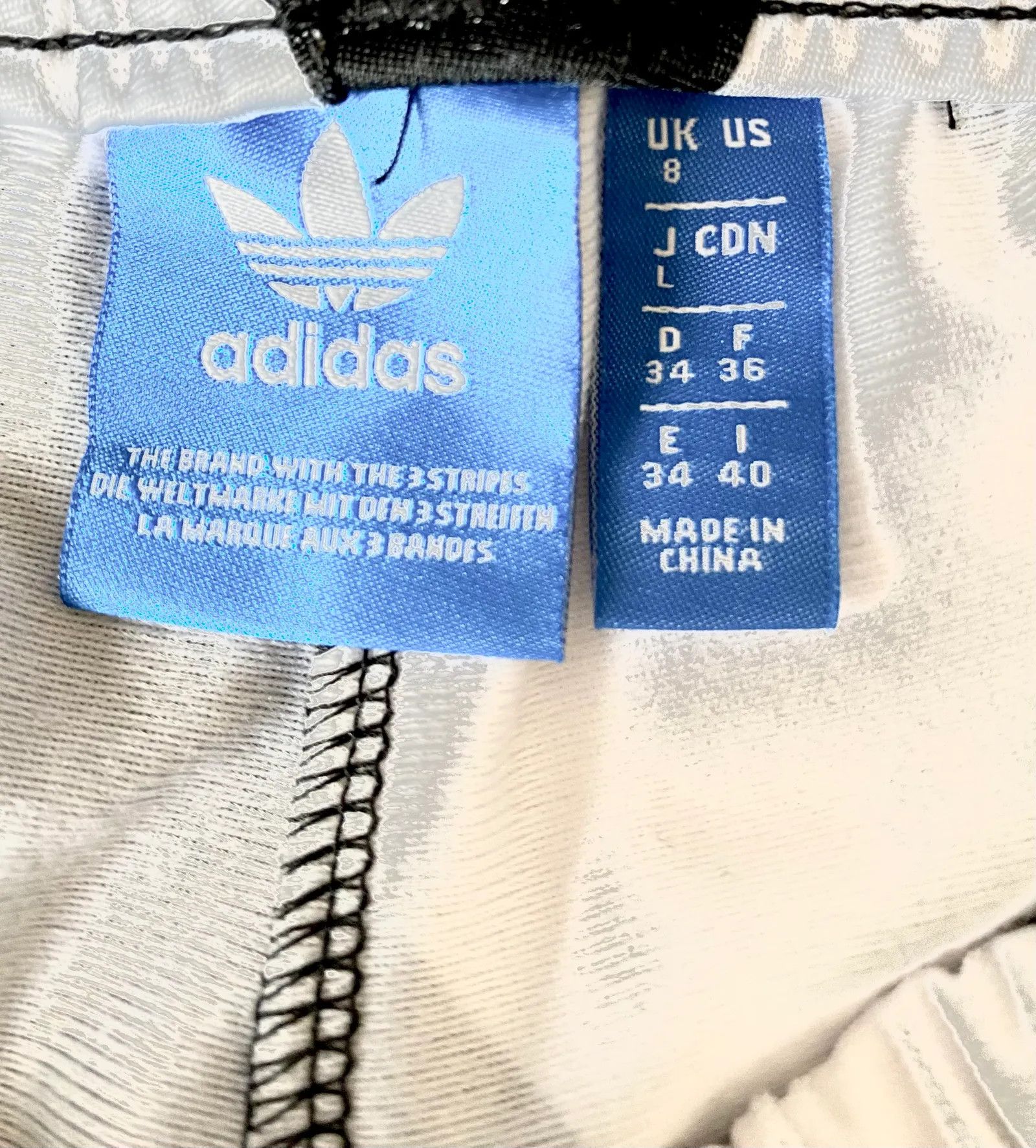 Adidas Adidas Crop byxor Bold Age Pants Size 25" / US 0 / IT 36 - 2 Thumbnail