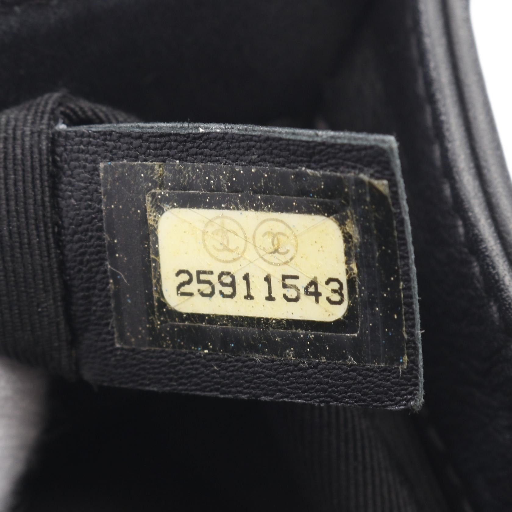 Chanel Chanel Chanel Boy Chanel Leather Shoulder Bag Leather Shoulder Bag A67085 Size ONE SIZE - 5 Thumbnail