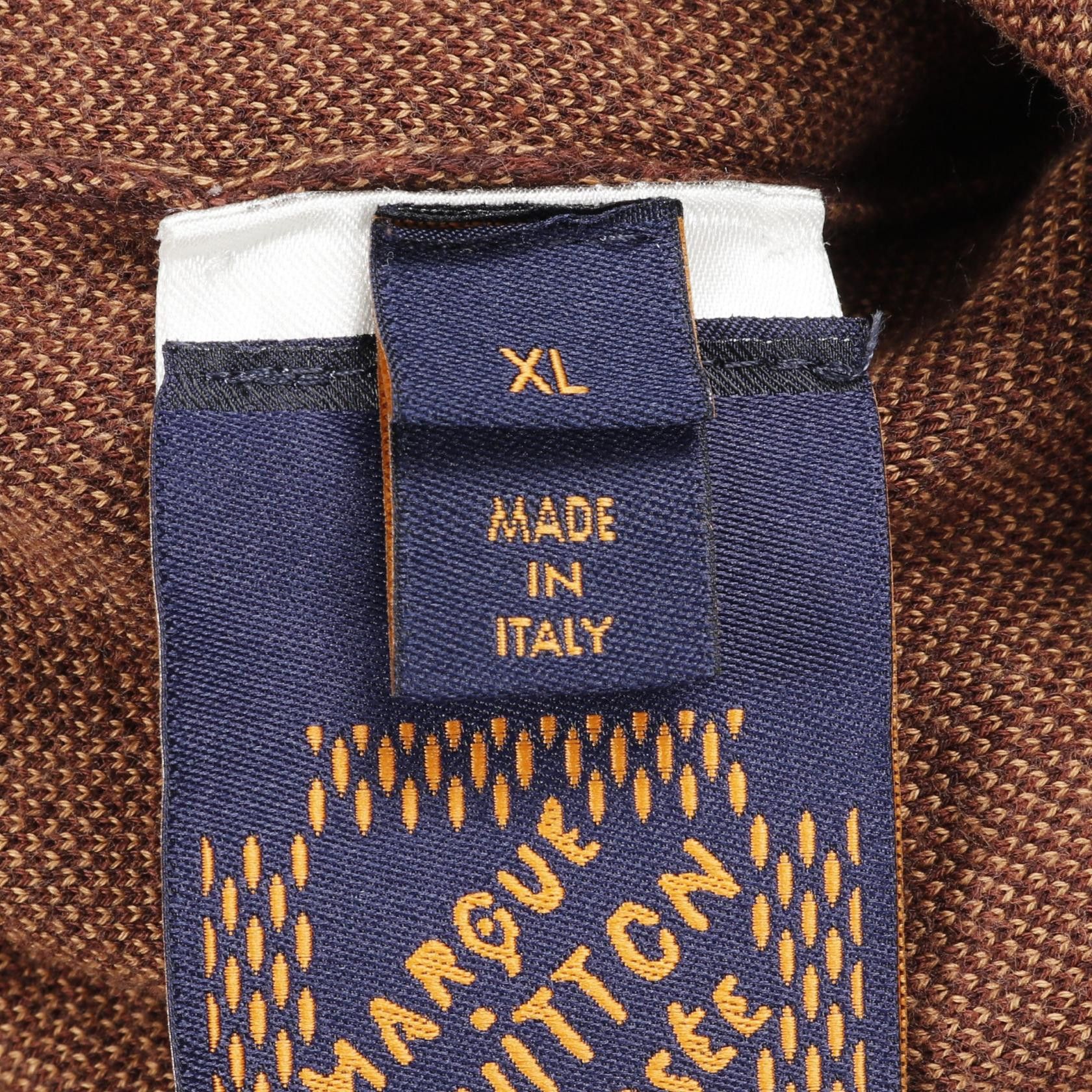 Louis Vuitton Louis Vuitton Louis Vuitton Short Sleeve Cotton Damier Crew Neck with Strass LV Patch Cotton Top Cotton Tops RM241 AUR HQN63W DUTY FREE for USA Size ONE SIZE - 5 Thumbnail