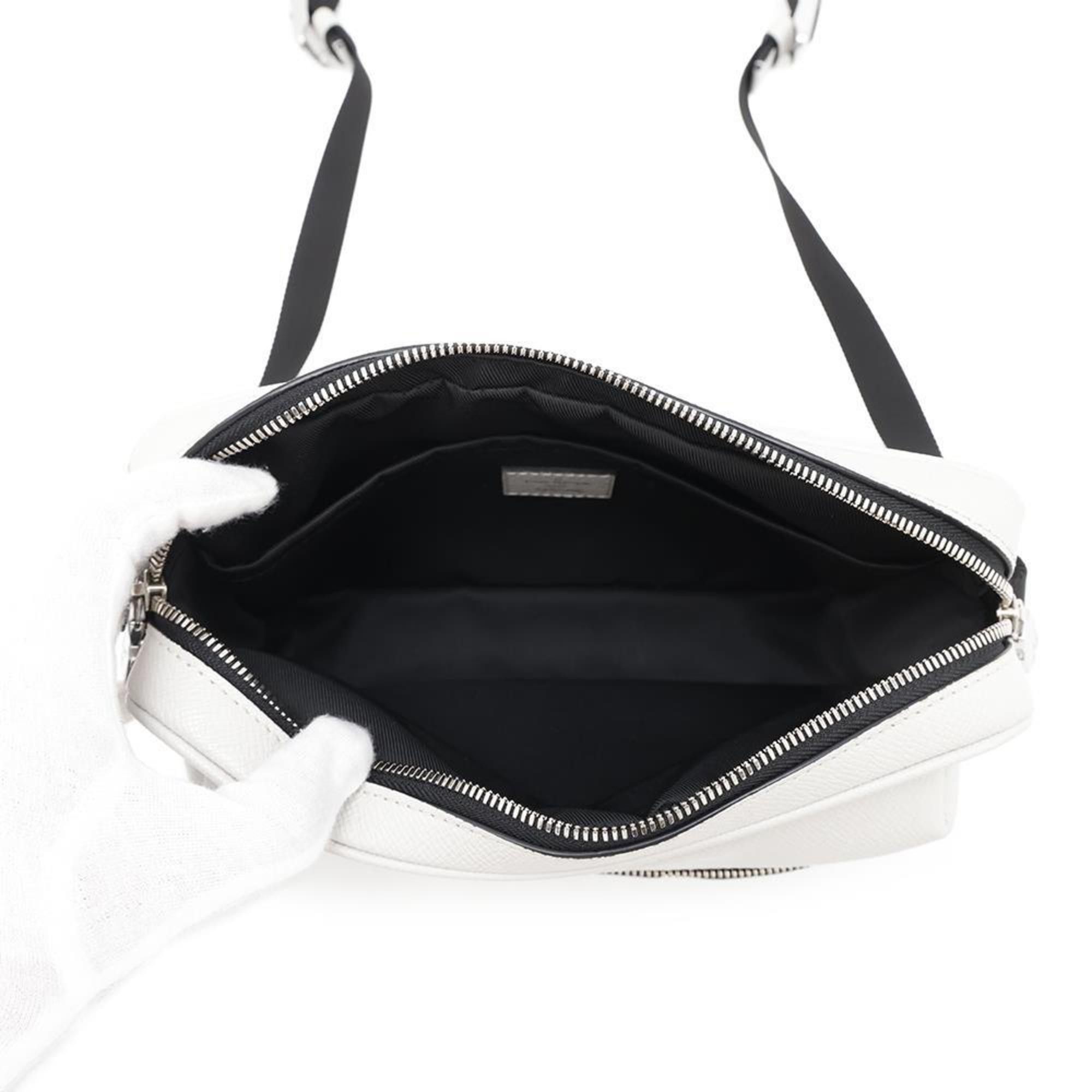 Louis Vuitton Louis Vuitton Outdoor shoulder Size ONE SIZE - 10 Thumbnail