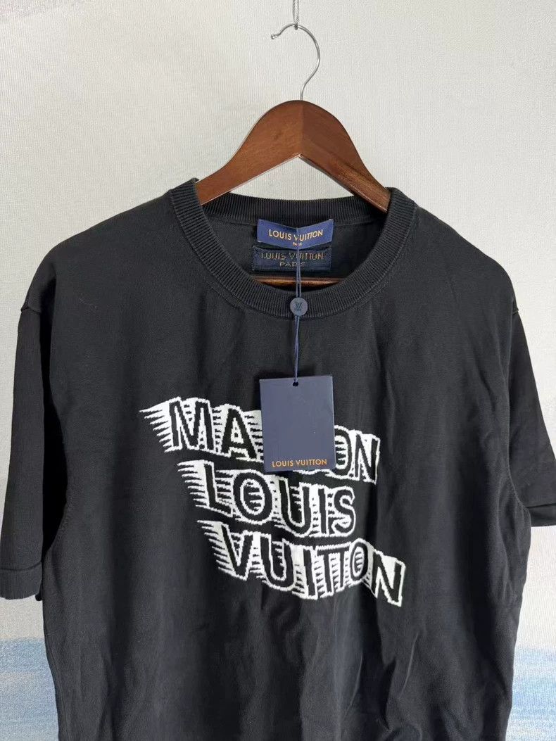 Louis Vuitton louis vuitton black short-sleeve knit top Size US XL / EU 56 / 4 - 2 Thumbnail