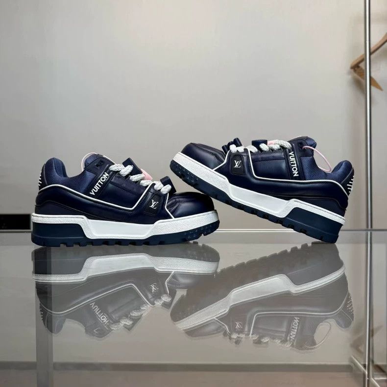 Louis Vuitton limited edition louis vuitton trainer sneakers Size US 8 / EU 41 - 4 Thumbnail