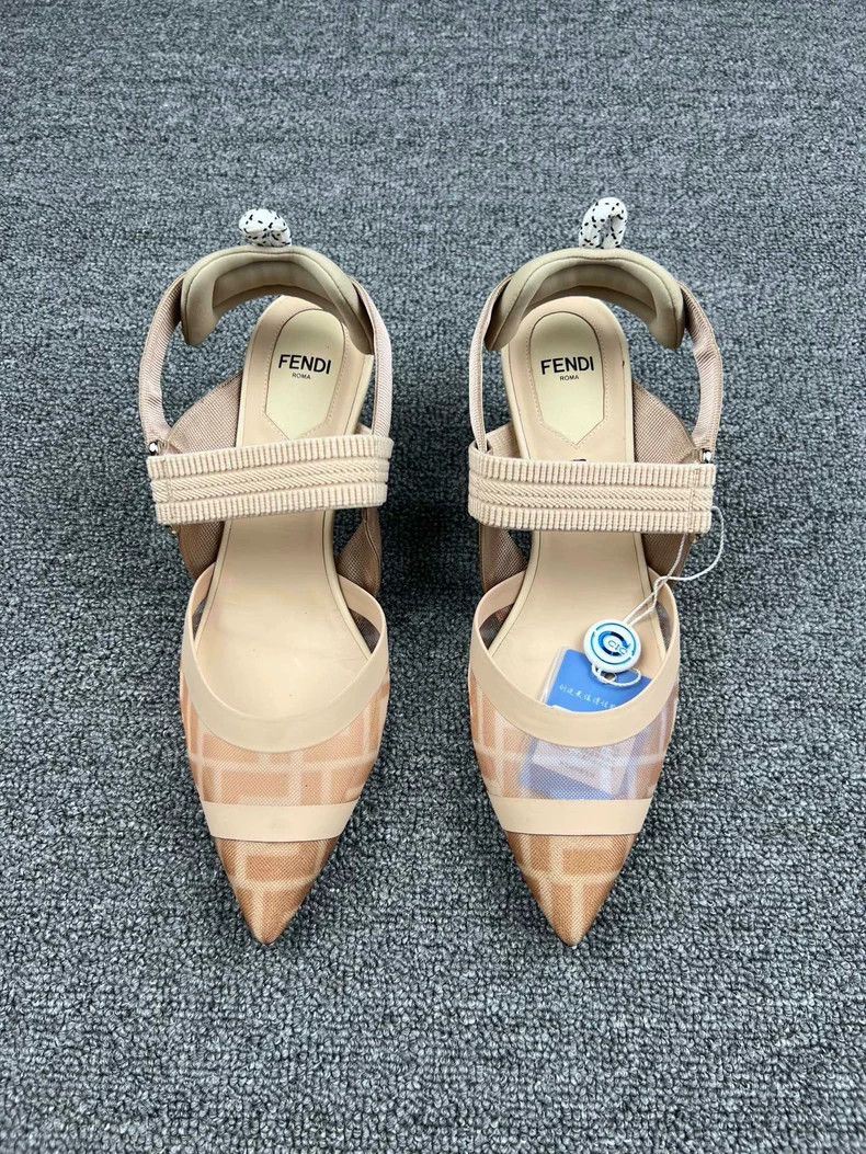 Fendi fendi beige logo high-heeled shoes size 37 Size US 7 / EU 40 - 3 Thumbnail