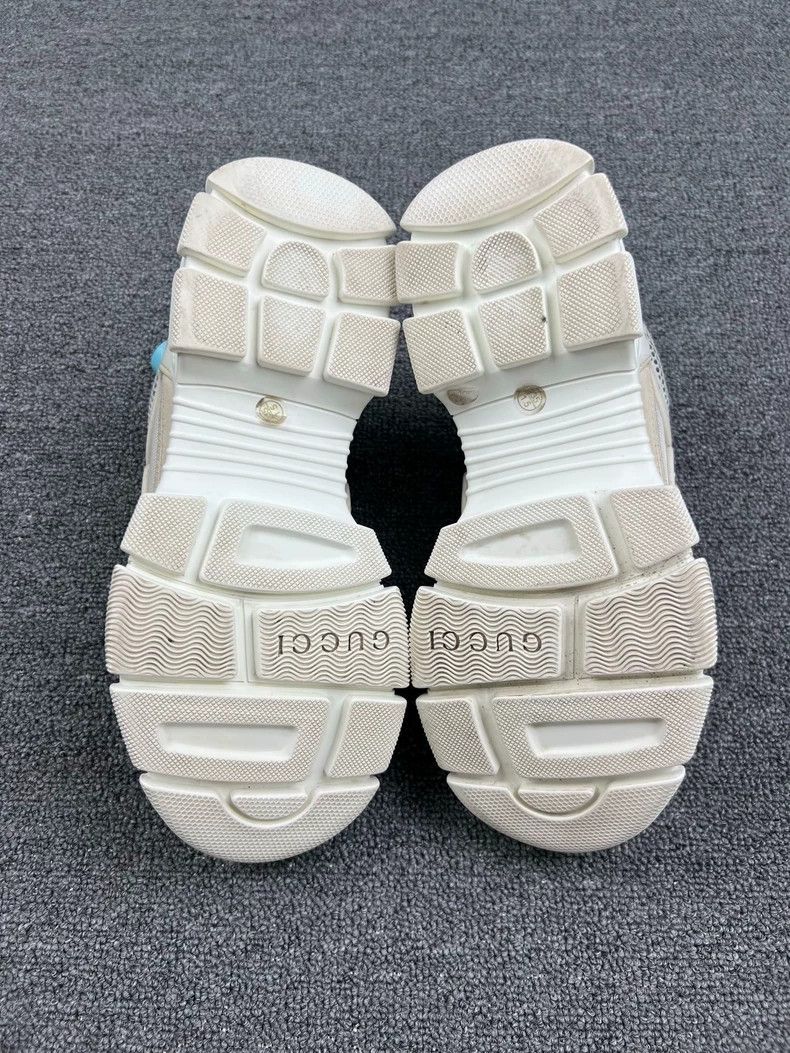 Gucci gucci dad sneakers in great condition Size US 6.5 / EU 39-40 - 5 Thumbnail