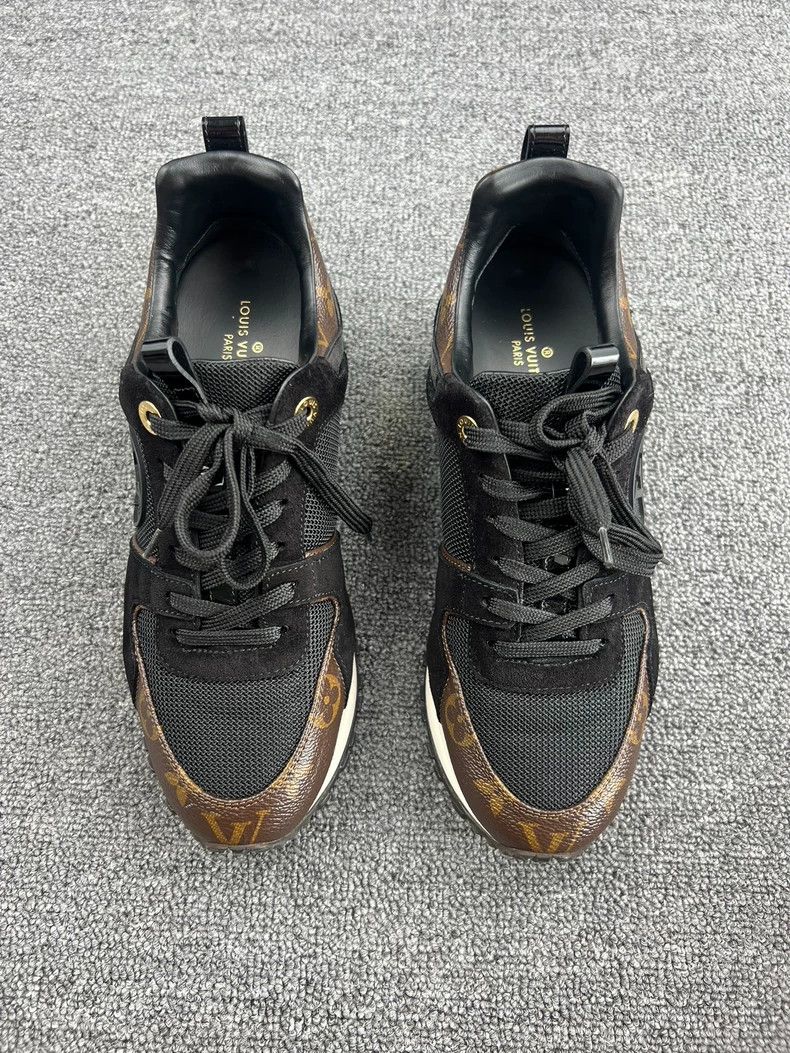 Louis Vuitton louis vuitton black gold runaway sneakers Size US 6.5 / EU 39-40 - 3 Thumbnail