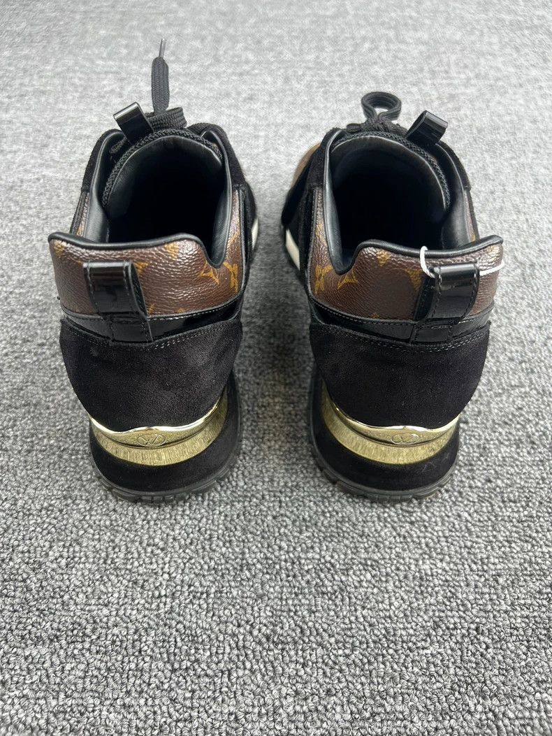Louis Vuitton louis vuitton black gold runaway sneakers Size US 6.5 / EU 39-40 - 4 Thumbnail