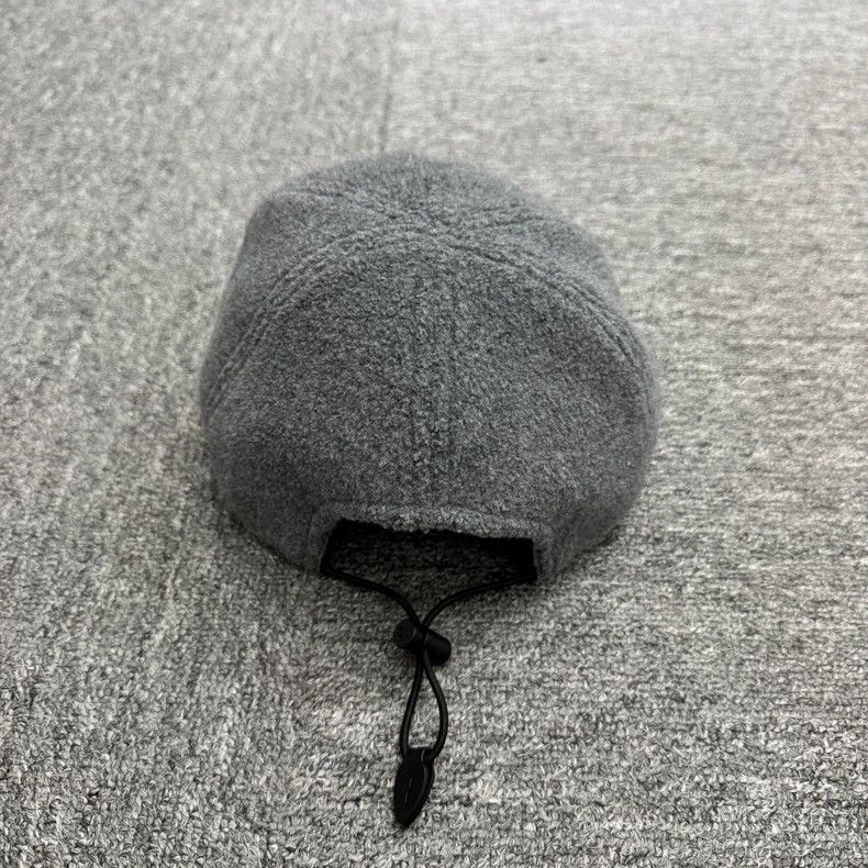 Miu Miu miumiu gray fleece duckbill cap Size ONE SIZE - 2 Thumbnail