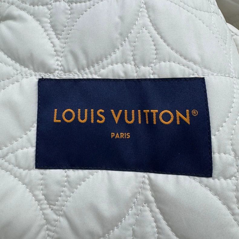 Louis Vuitton louis vuitton embroidered collar jacket Size US XXL / EU 58 / 5 - 4 Thumbnail