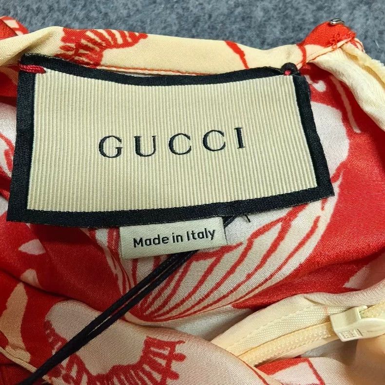 Gucci gucci silk printed long sleeve dress Size US M / EU 48-50 / 2 - 3 Thumbnail
