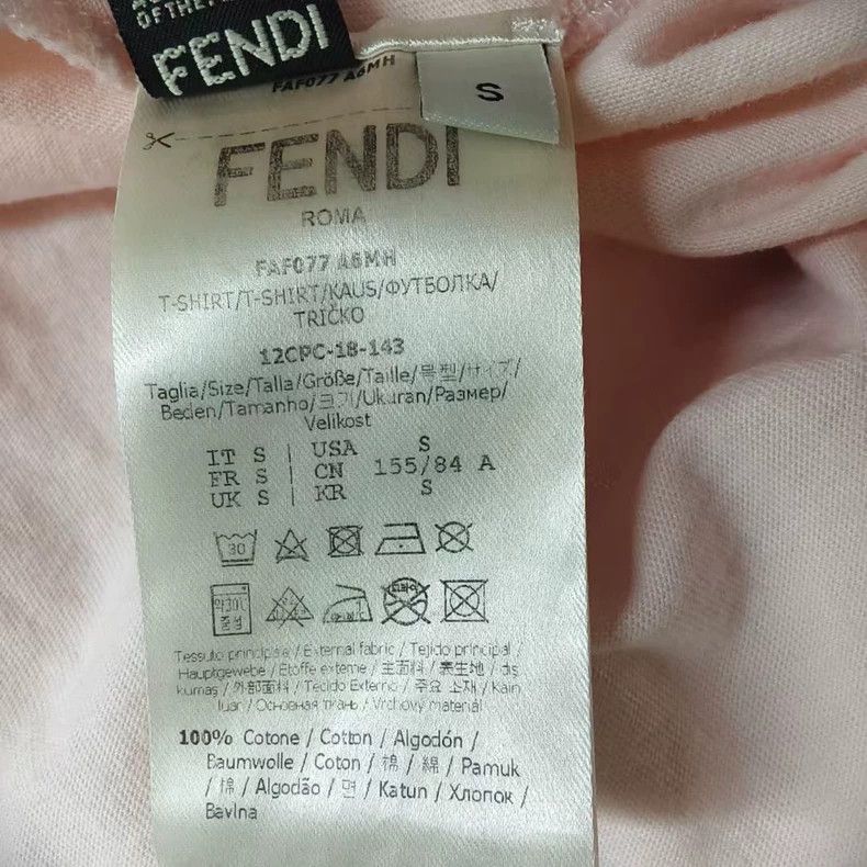 Fendi Fendi Pink Short Sleeve T-Shirt for Women Size US S / EU 44-46 / 1 - 4 Thumbnail