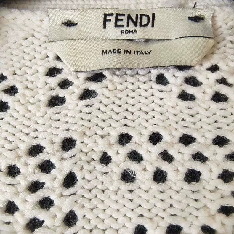 Fendi fendi ivory open knit cardigan sweater Size US S / EU 44-46 / 1 - 3 Thumbnail