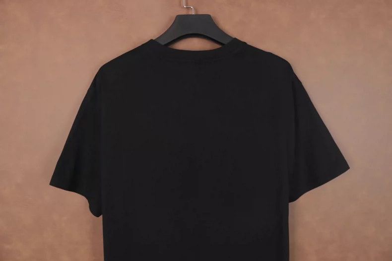 Givenchy givenchy black short sleeve t-shirt with graphic Size US XXL / EU 58 / 5 - 5 Thumbnail