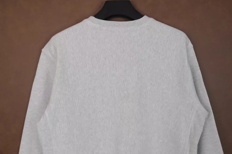 Supreme supreme gray box logo sweatshirt size large Size US L / EU 52-54 / 3 - 5 Thumbnail