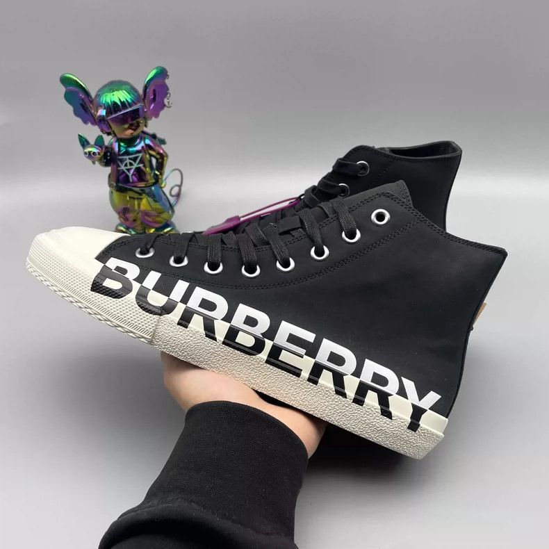 Burberry burberry black logo high-top canvas sneakers Size US 10.5 / EU 43-44 - 2 Thumbnail