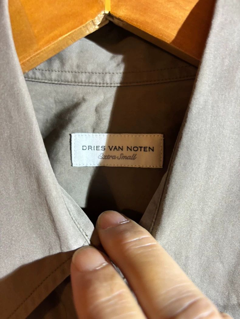 Dries Van Noten light gray drawstring hem button-up shirt Size US XS / EU 42 / 0 - 3 Thumbnail