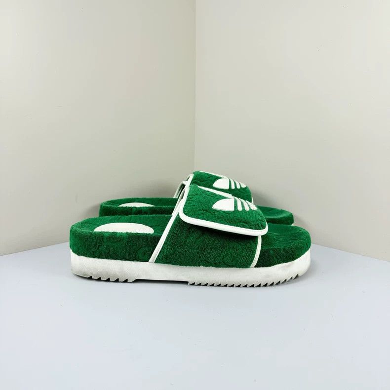 Gucci gucci adidas green slide sandals size 8 Size US 8 / EU 41 - 4 Thumbnail