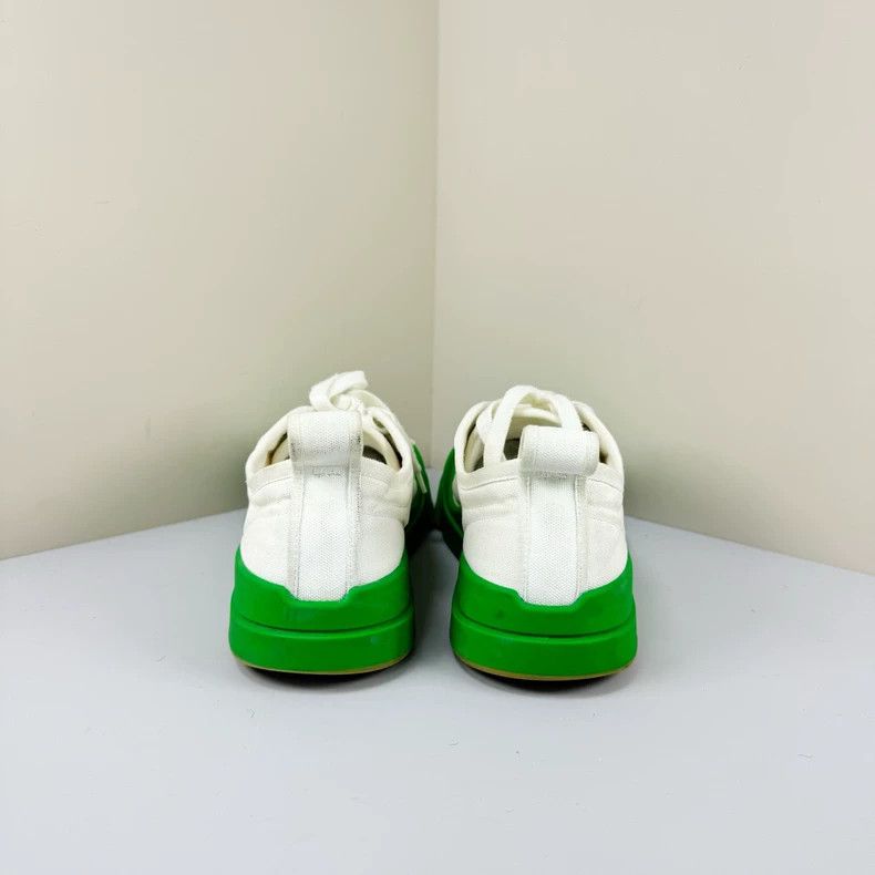 Bottega Veneta Bottega Veneta White Green Canvas Sneakers Size 41 Size US 8 / EU 41 - 3 Thumbnail