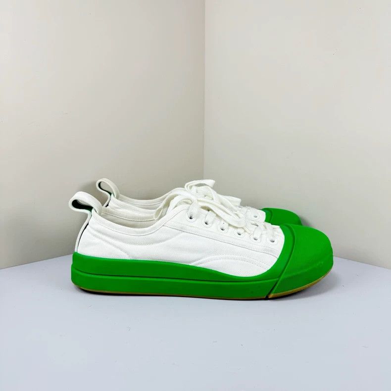 Bottega Veneta Bottega Veneta White Green Canvas Sneakers Size 41 Size US 8 / EU 41 - 4 Thumbnail