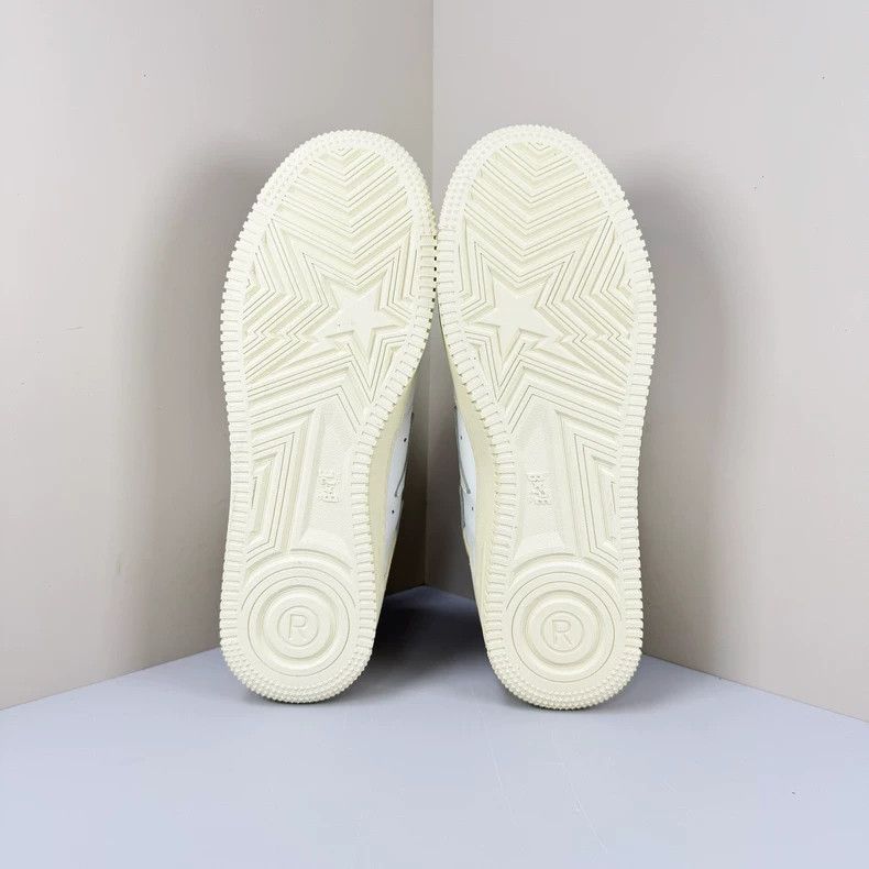Bape bape sta white casual sneakers size 9.5 Size US 9.5 / EU 42-43 - 6 Thumbnail