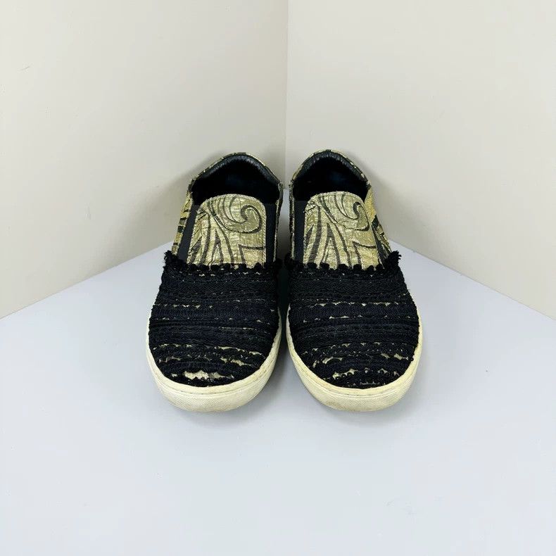 Dolce & Gabbana dolce&gabbana embroidered slip-on casual shoes Size US 7.5 / EU 40-41 - 2 Thumbnail
