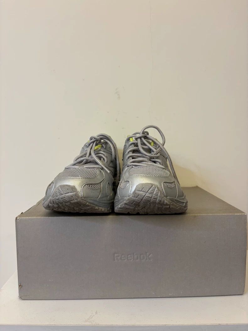 Vetements vetements x reebok silver dmx sneakers Size US 10 / EU 43 - 2 Thumbnail