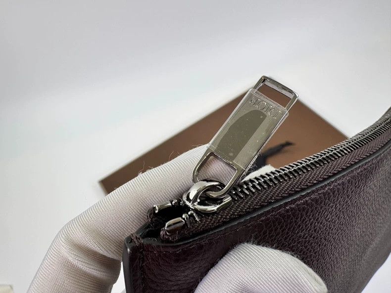 Dior new dior brown leather clutch handbag Size ONE SIZE - 4 Thumbnail