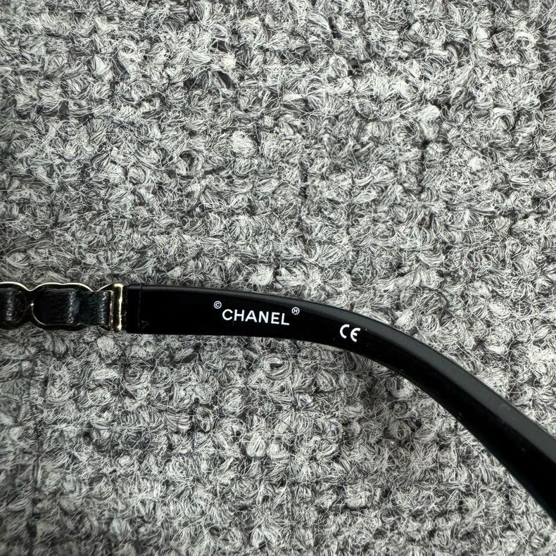 Chanel chanel double c logo leather sunglasses Size ONE SIZE - 9 Thumbnail
