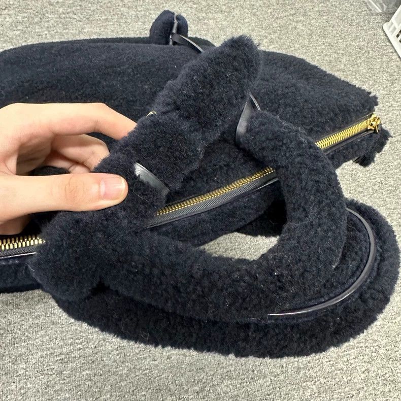Louis Vuitton Louis Vuitton Teddy Bag - Limited Edition Size ONE SIZE - 6 Thumbnail