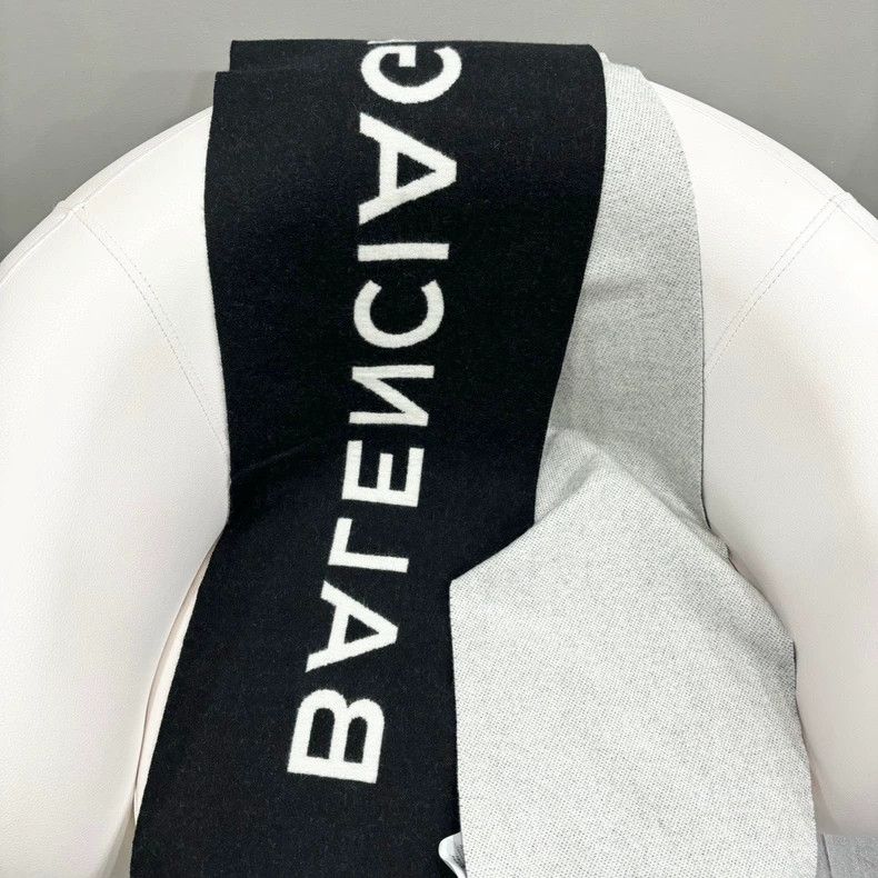 Balenciaga balenciaga black gray cashmere scarf Size ONE SIZE - 2 Thumbnail