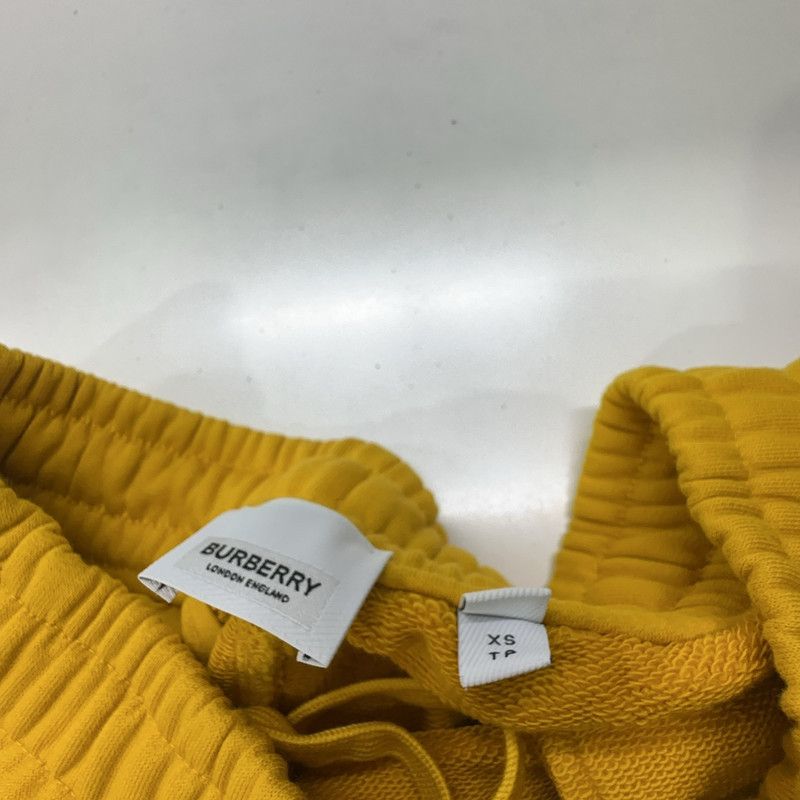 Burberry Burberry Yellow Letter Print Casual Shorts 0079 Size US 26 / EU 42 - 4 Thumbnail