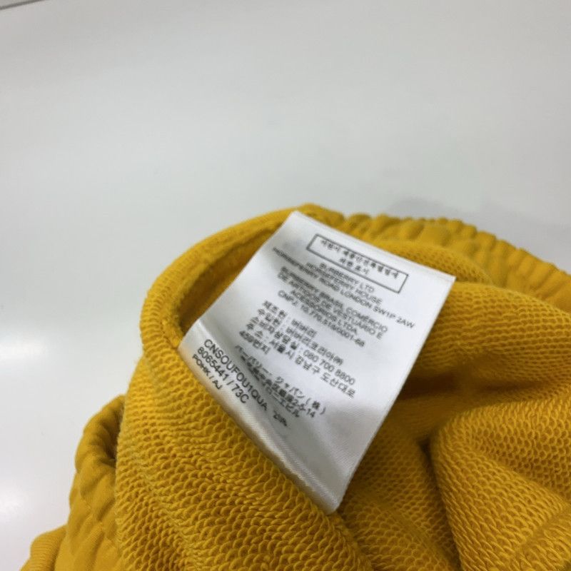 Burberry Burberry Yellow Letter Print Casual Shorts 0079 Size US 26 / EU 42 - 3 Thumbnail