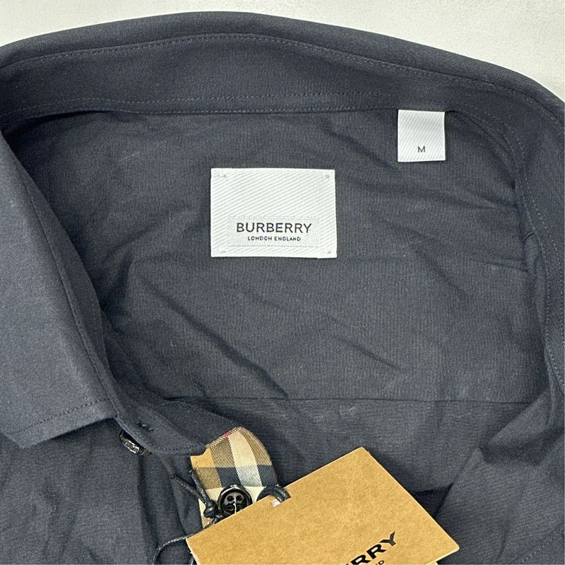 Burberry Burberry Black Short Sleeve Button-Up Shirt 0079 Size US M / EU 48-50 / 2 - 6 Thumbnail