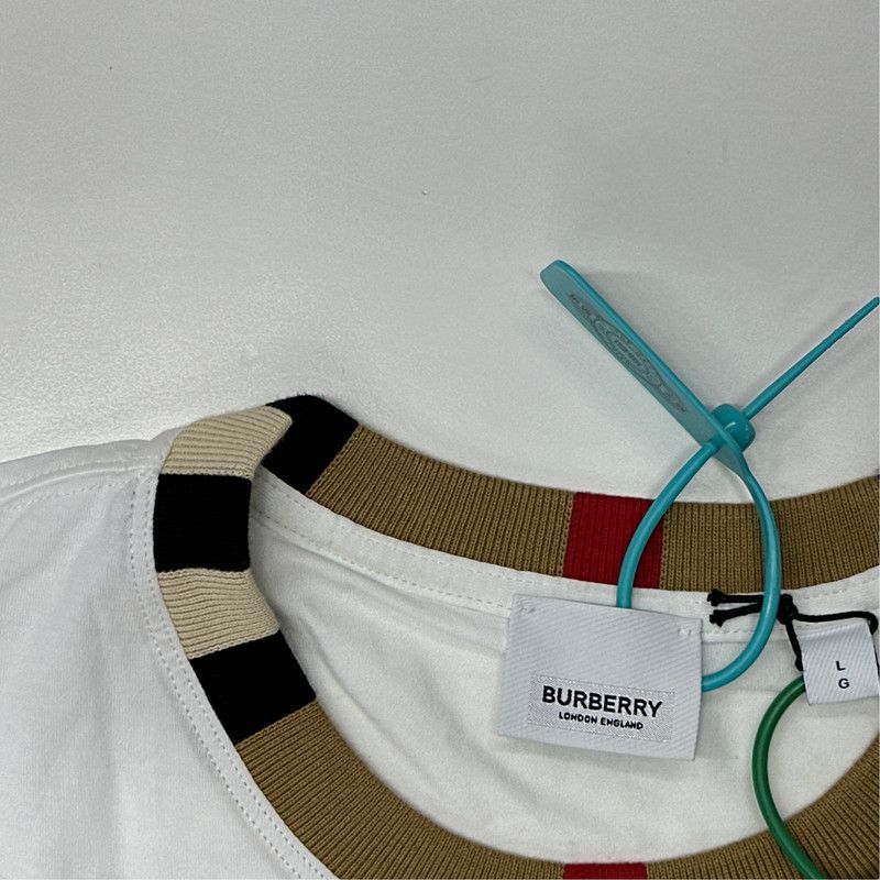 Burberry Burberry Logo Embroidered White T-Shirt for Men 0079 Size US L / EU 52-54 / 3 - 2 Thumbnail