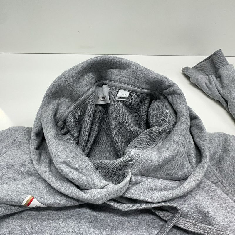 Burberry Burberry Gray Logo Print Sweatshirt for Men 0079 Size US XL / EU 56 / 4 - 7 Thumbnail