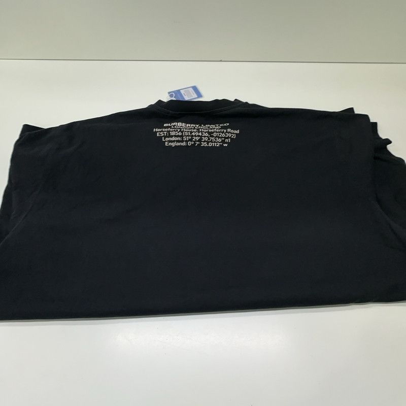 Burberry Burberry Shark Print Cotton Loose T-shirt 0079 Size US M / EU 48-50 / 2 - 13 Thumbnail
